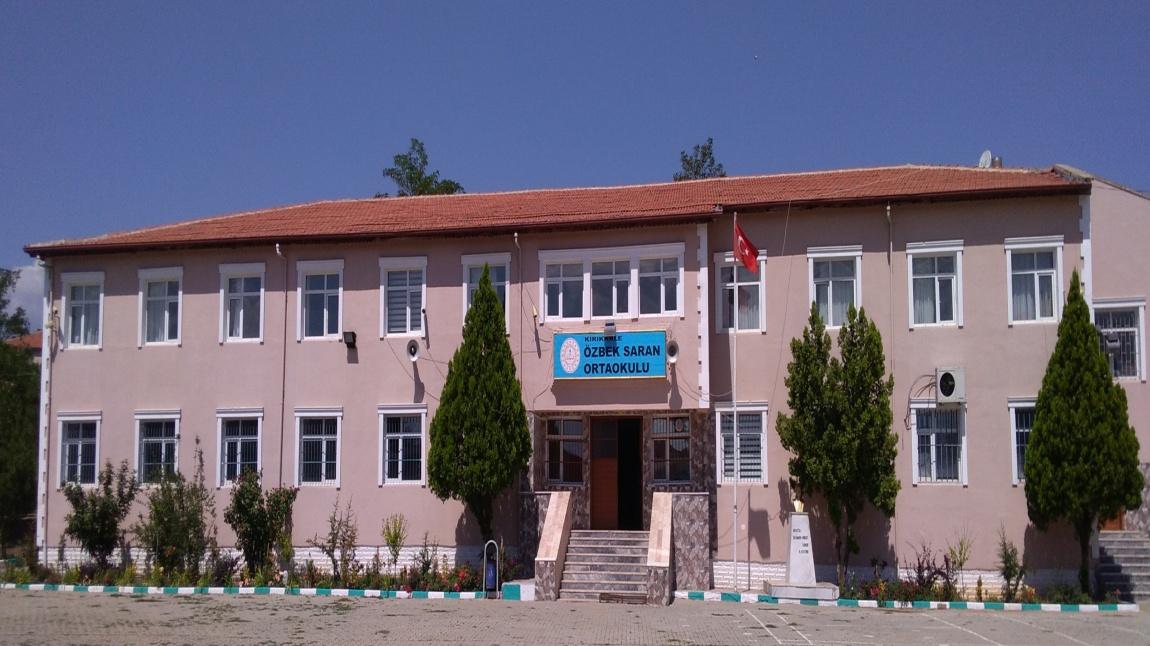 Özbek Saran Ortaokulu Fotoğrafı