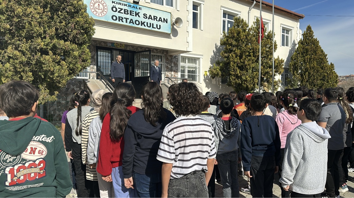 12 Mart İstiklal Marşımızın kabulü sebebiyle tüm okul bahçede İstiklal Marşımızı okuduk. 